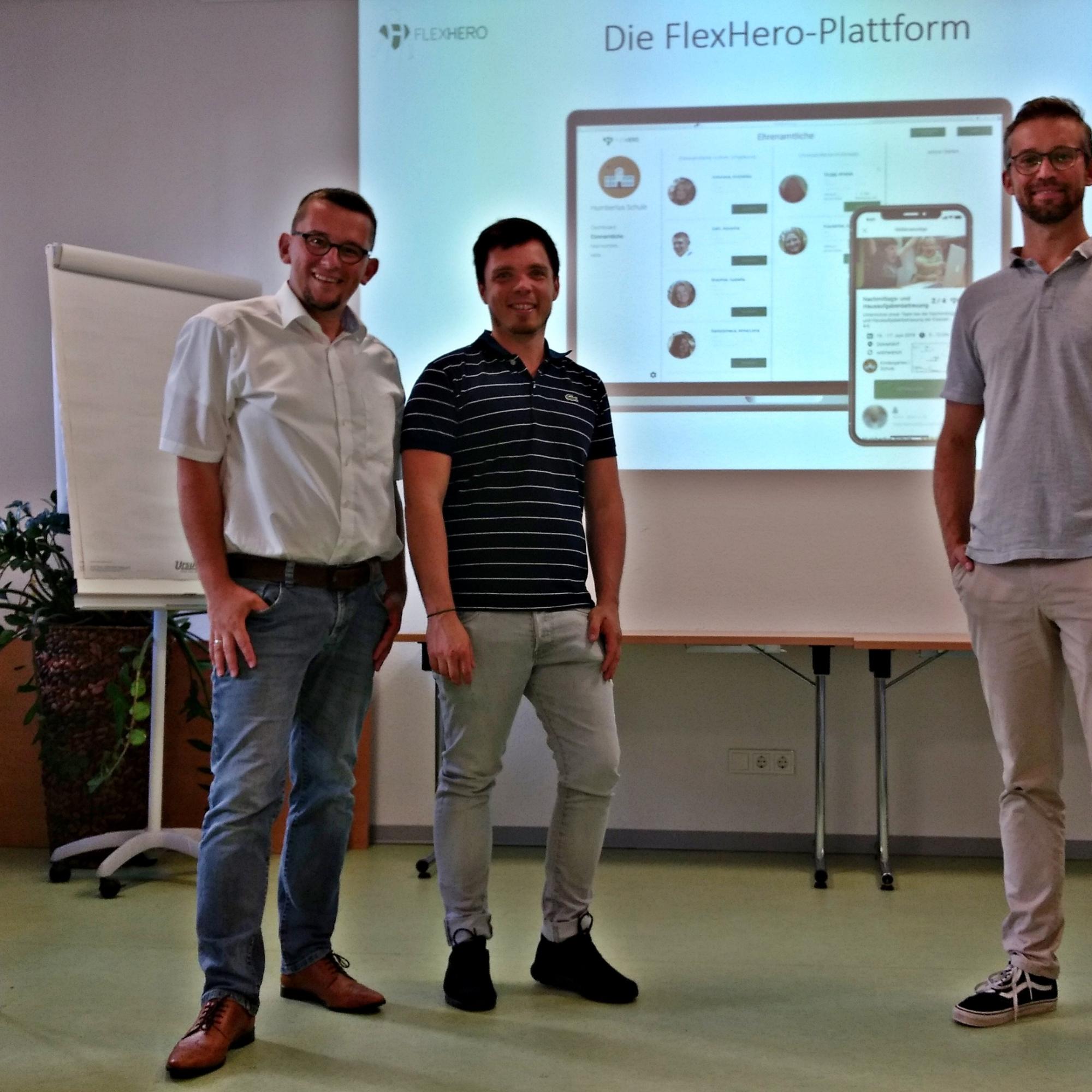 von rechts: Damian Belter, Philipp Klönhammer und Thomas Jäger beim After-Work-Forum 