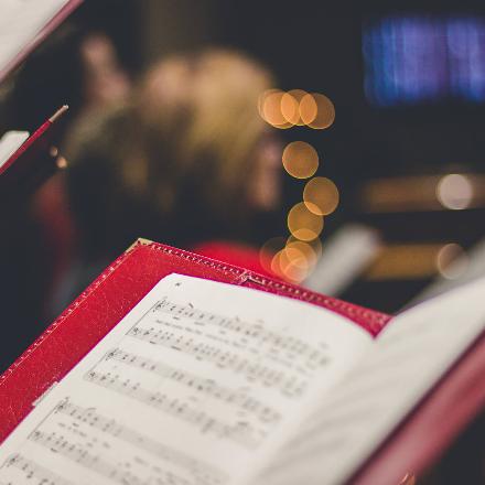 Kirchenmusik (c) CC0 1.0 - Public Domain (von unsplash.com)