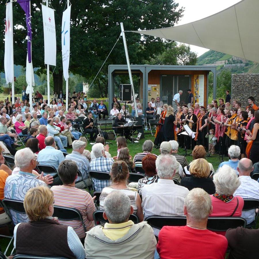 Gottesdienste im Park am Mäuseturm