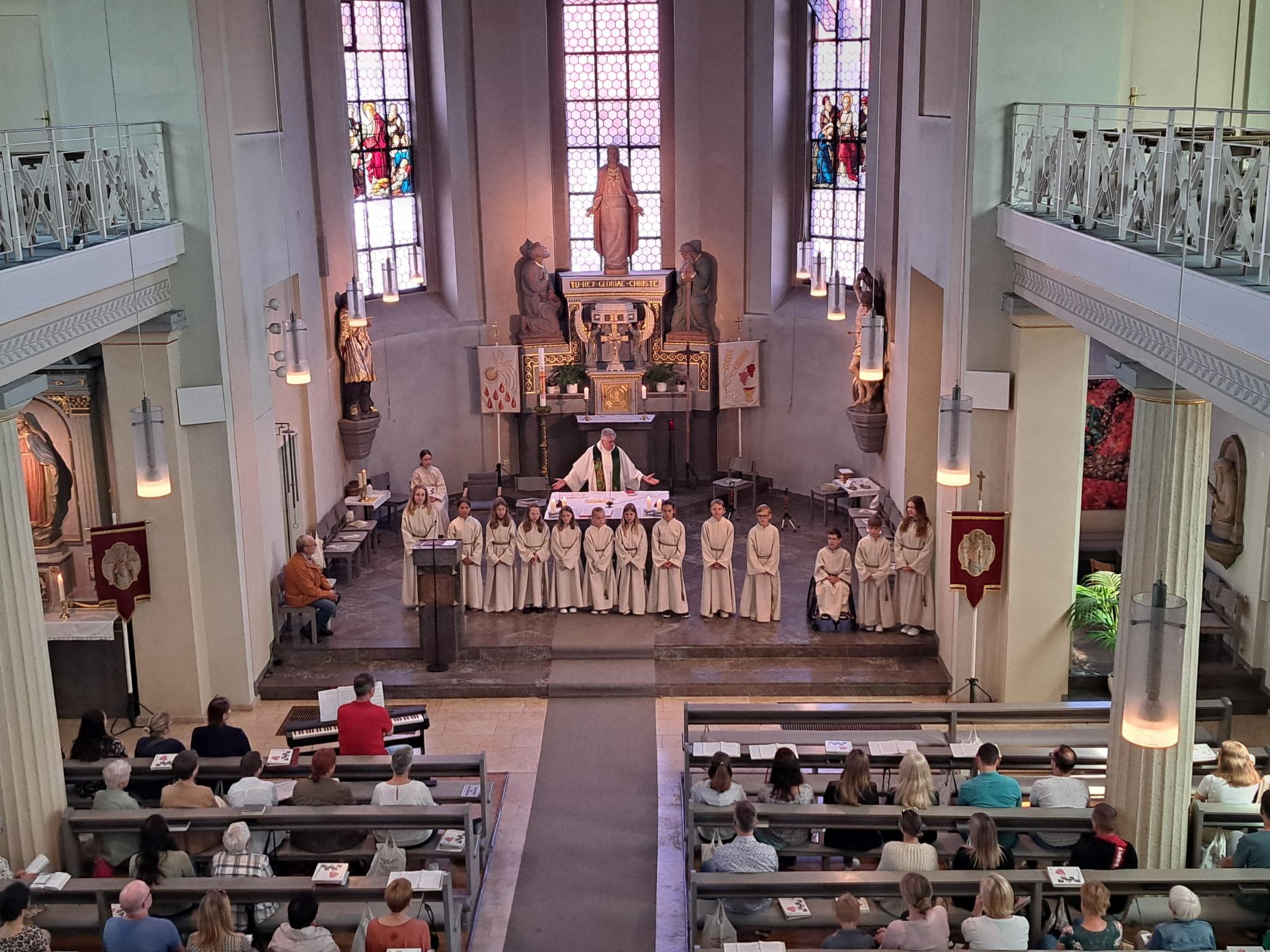 2024 Einführung im Gottesdienst