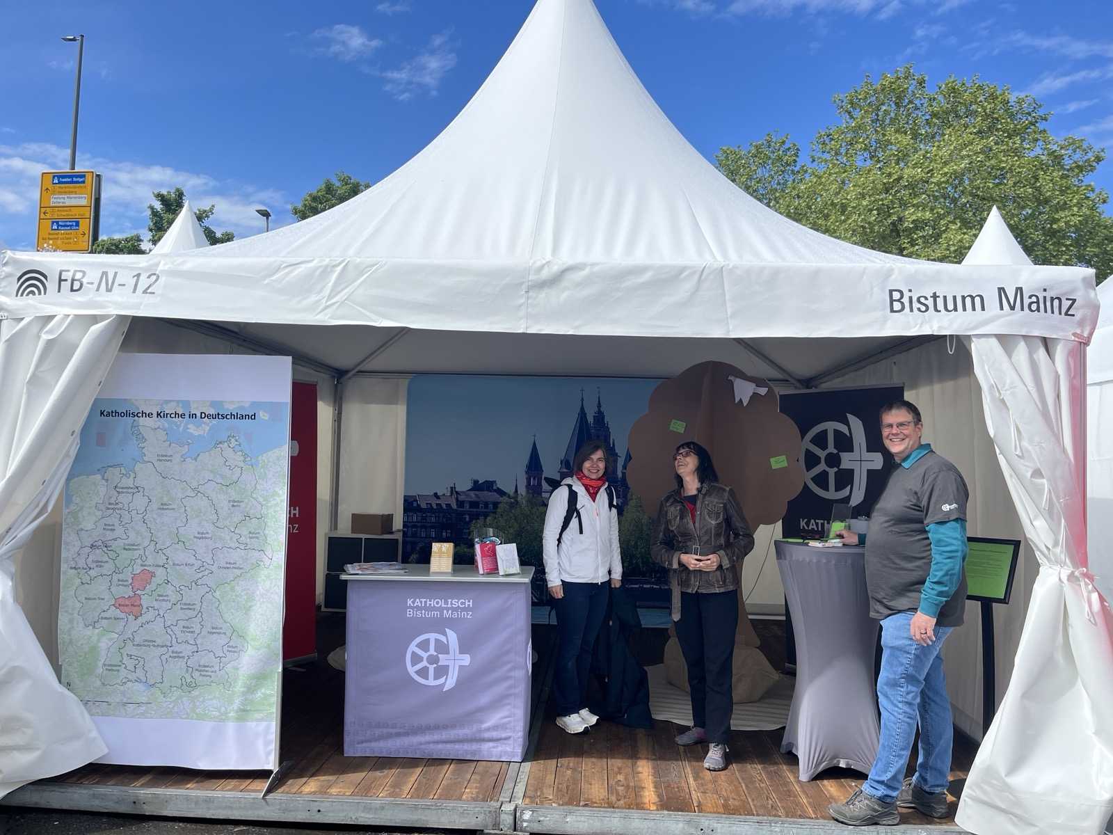 Der Stand des Bistums Mainz auf der Kirchenmeile