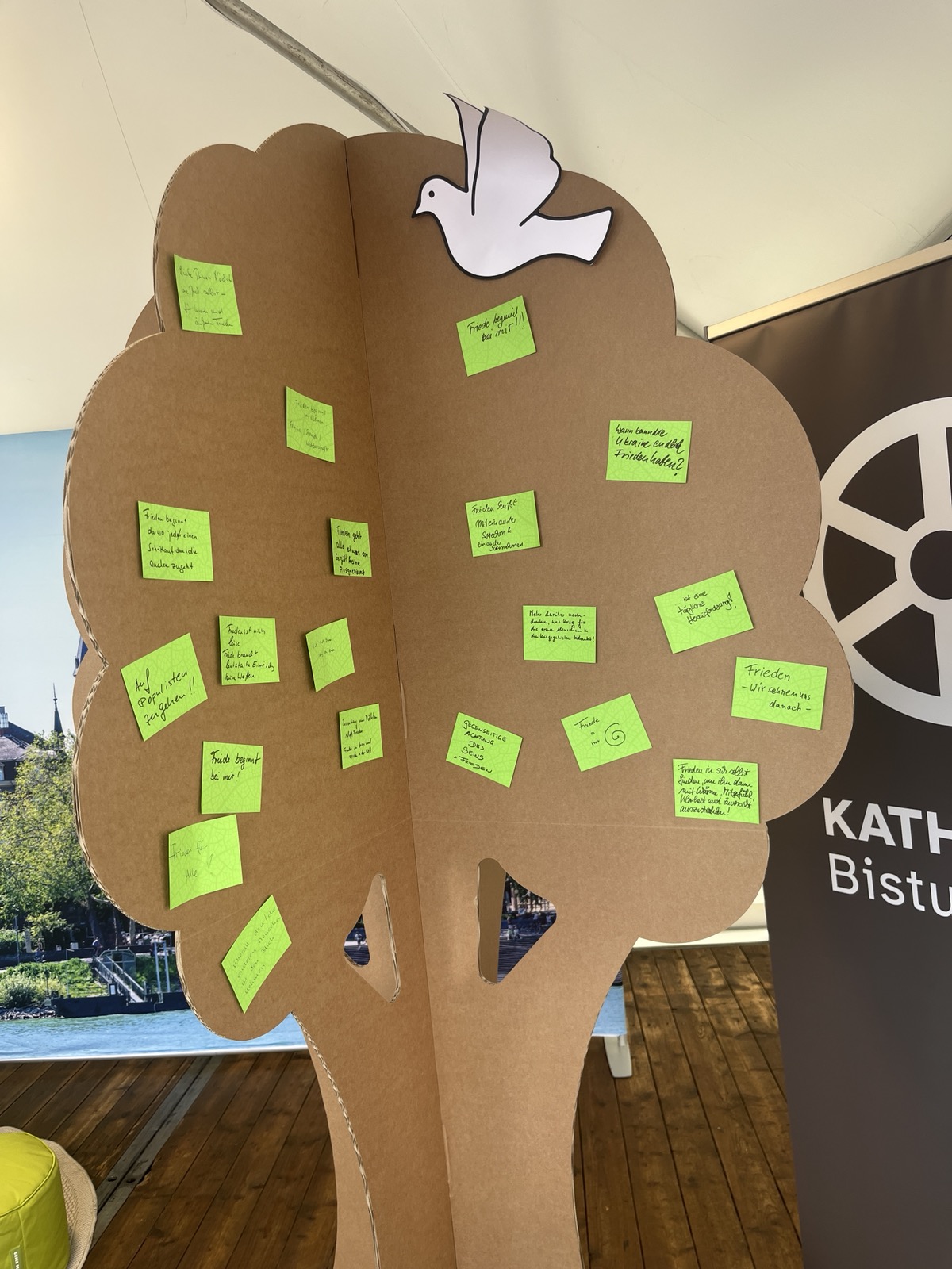 Friedensbaum am Bistumsstand Katholikentag 2026, Würzburg