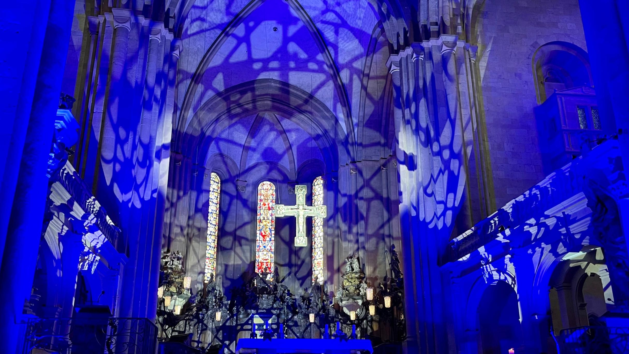 Dom A Vertreibung Flucht Asyl | Licht- Klanginstallation