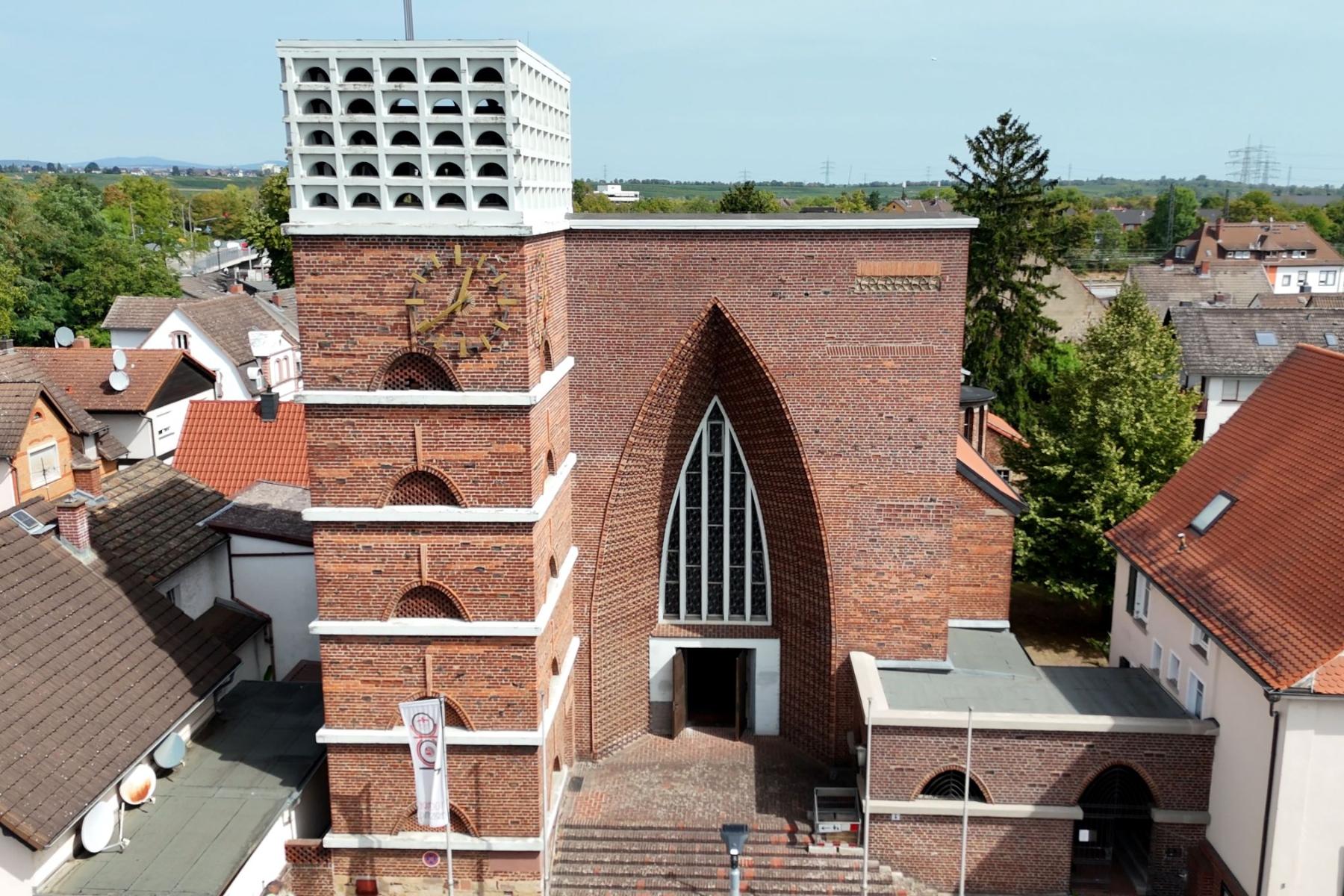 Christkönigskirche Bischofsheim