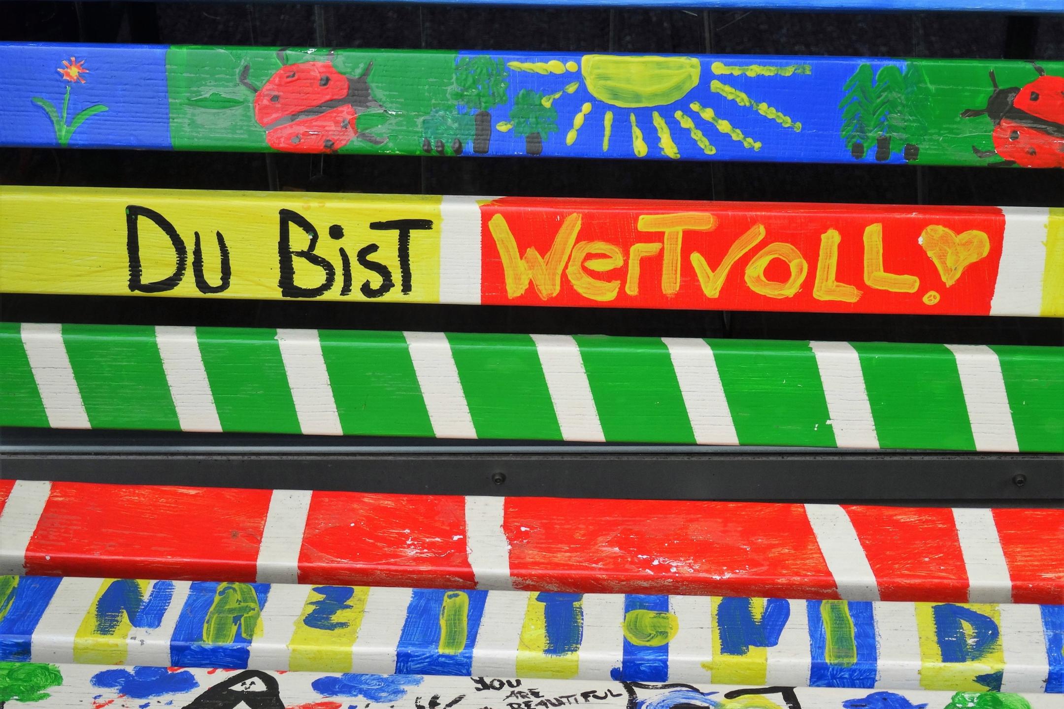 Bank 'Du bist wertvoll'