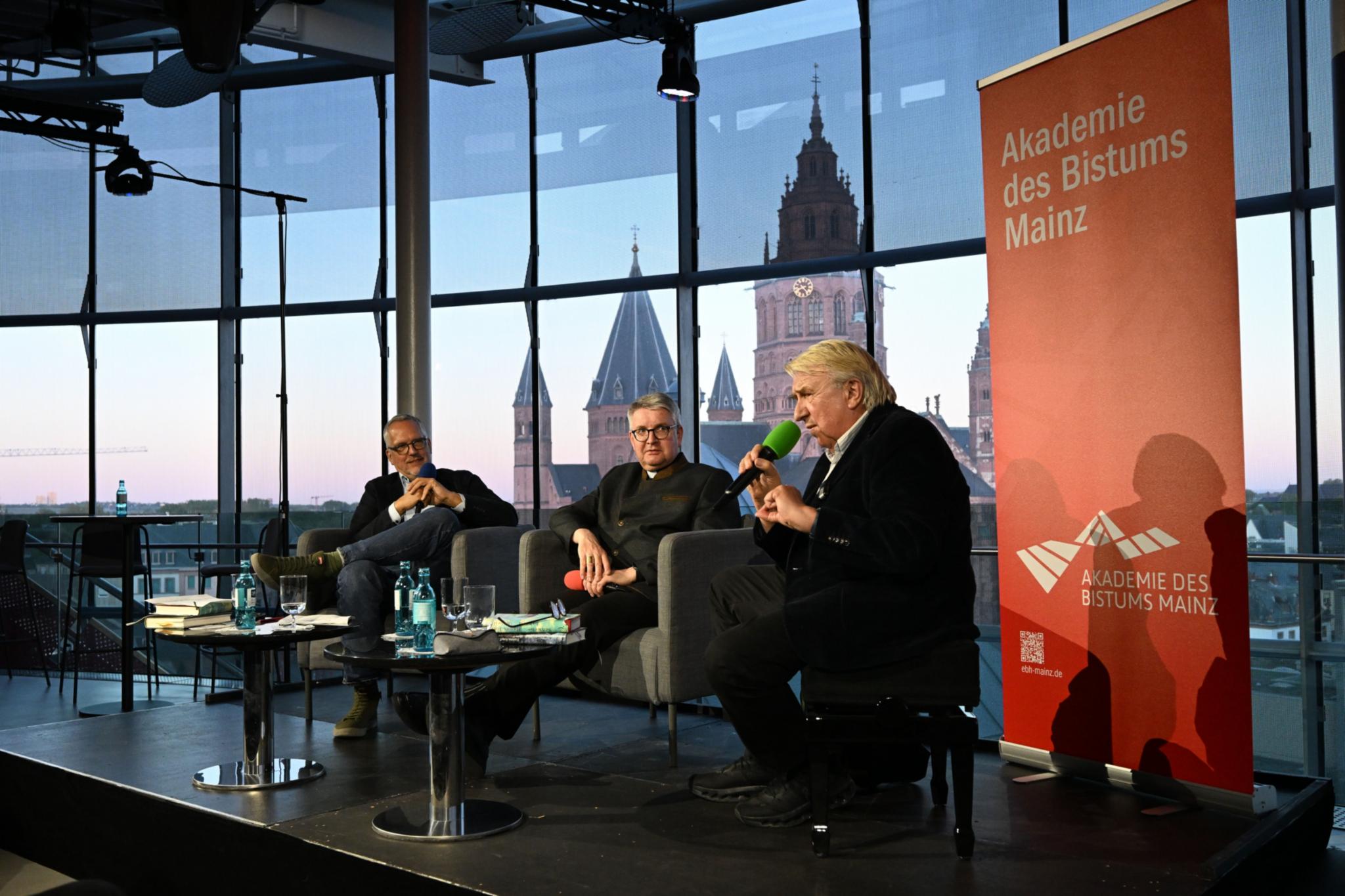 Gespräch_Kohlgraf_Ortheil_Staatstheater