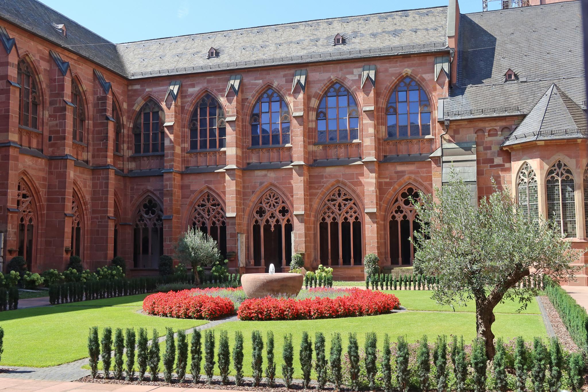 Mainz Dom Kreuzgang