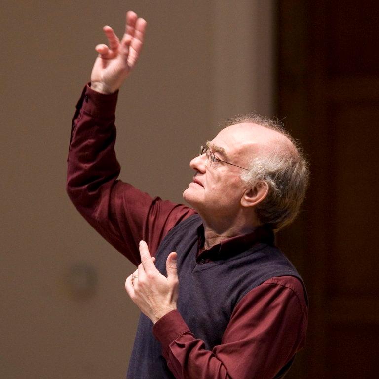 john-rutter-013-5-768x960