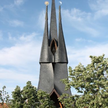 Catholic_church,_Paks,_Hungary