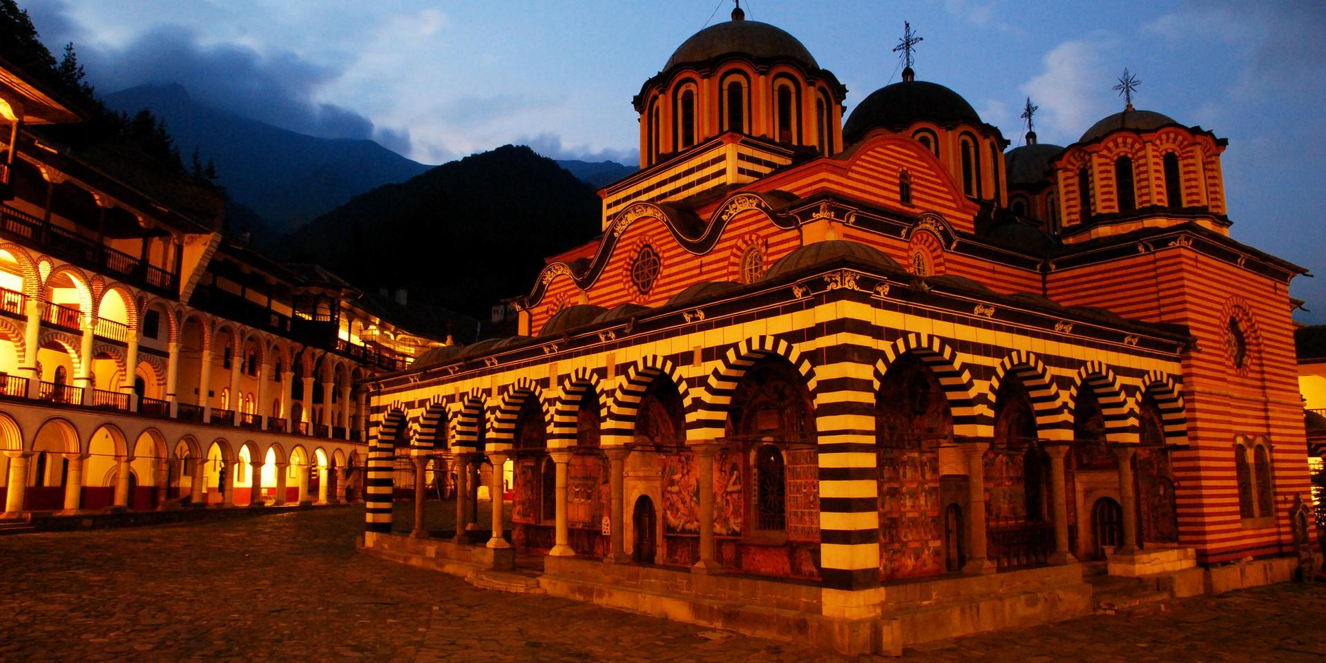 rila-monastery-676748_1920