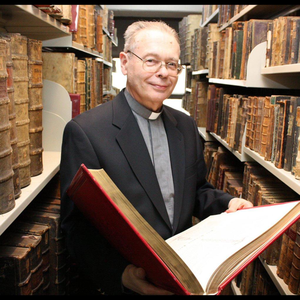 Dr. Helmut Hinkel, Pfarrer i.R.