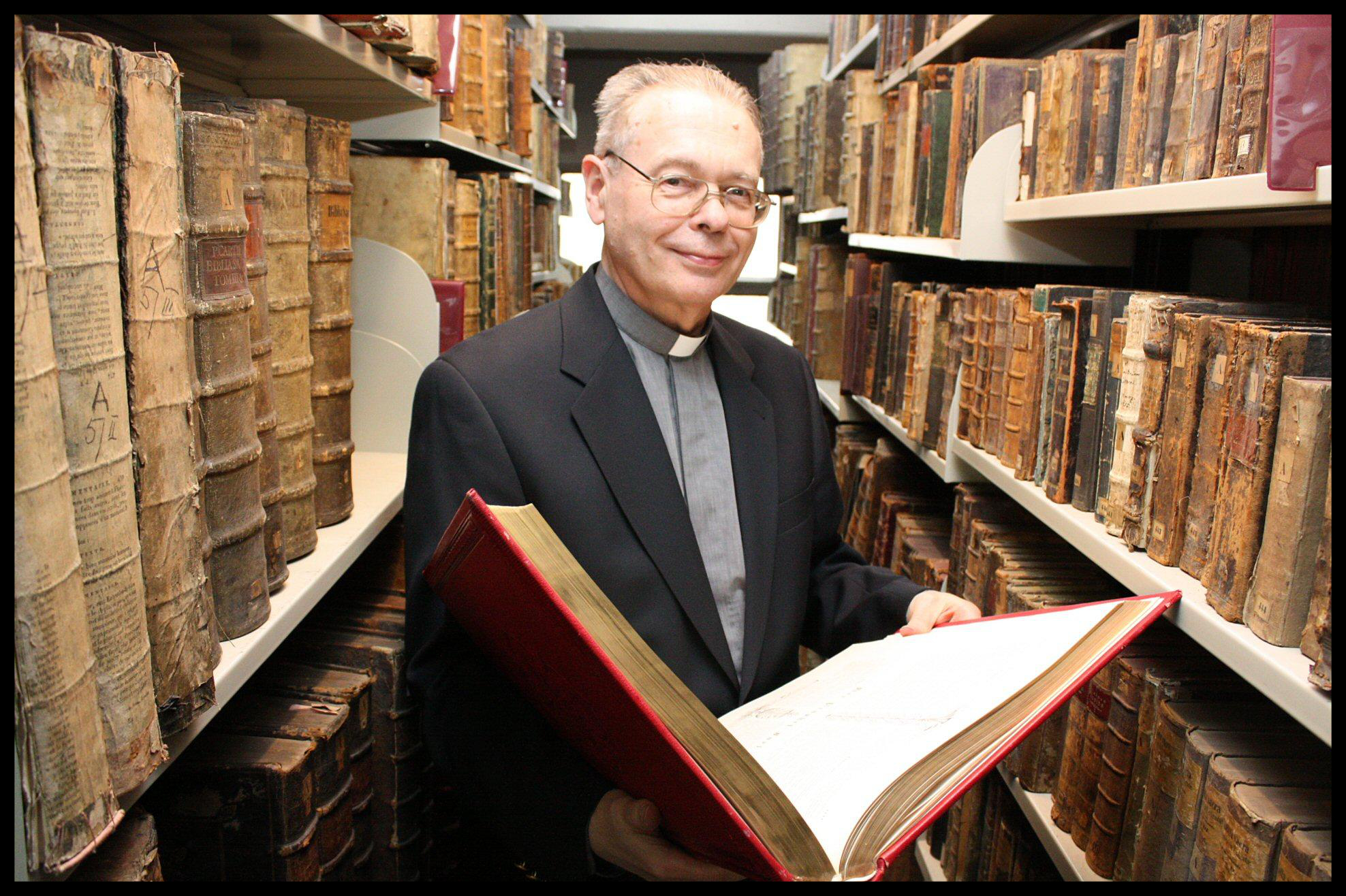 Dr. Helmut Hinkel, Pfarrer i.R.