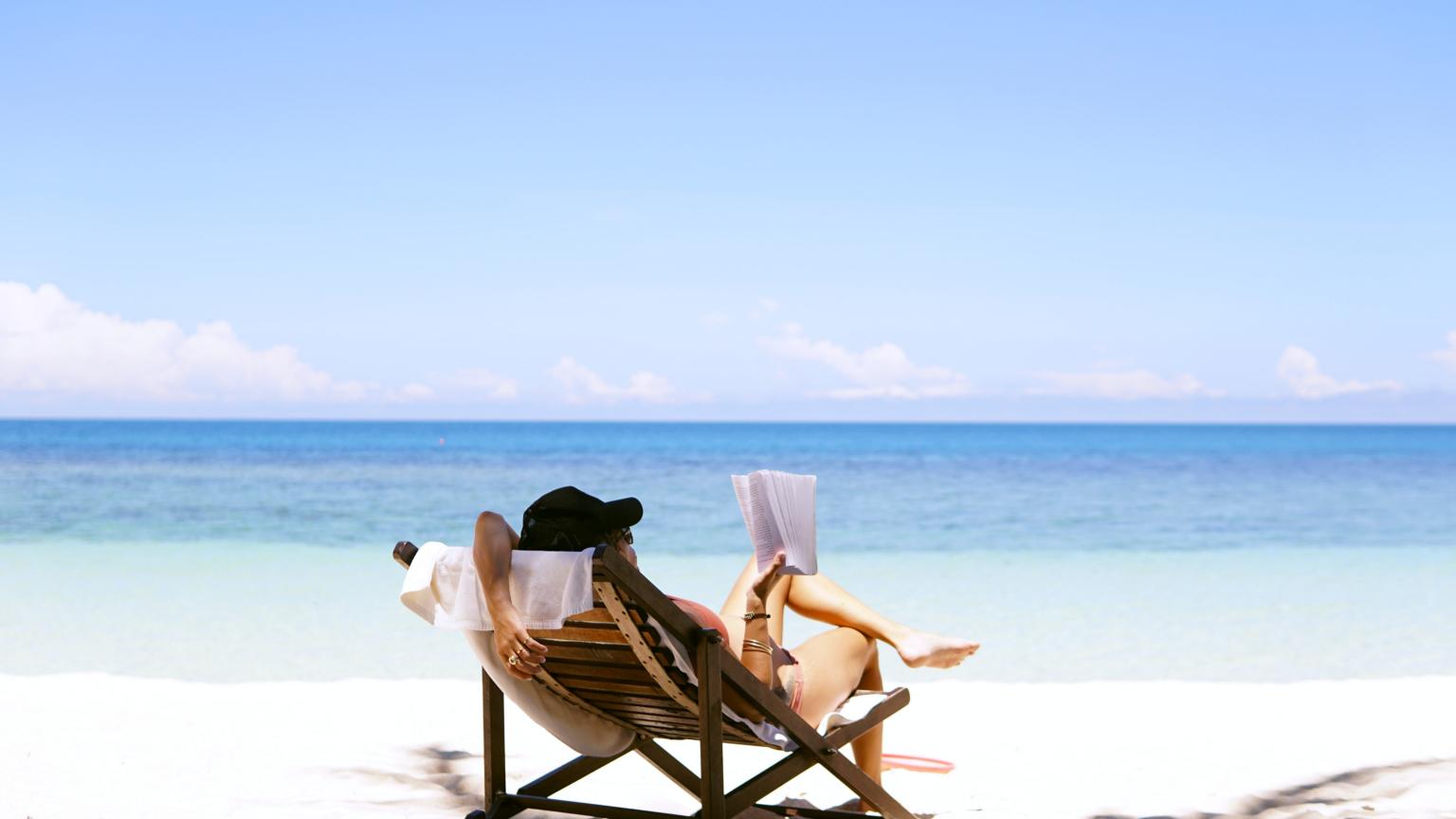 Für entspannte Sommertagen (c) Photo by Chen Mizrach on Unsplash