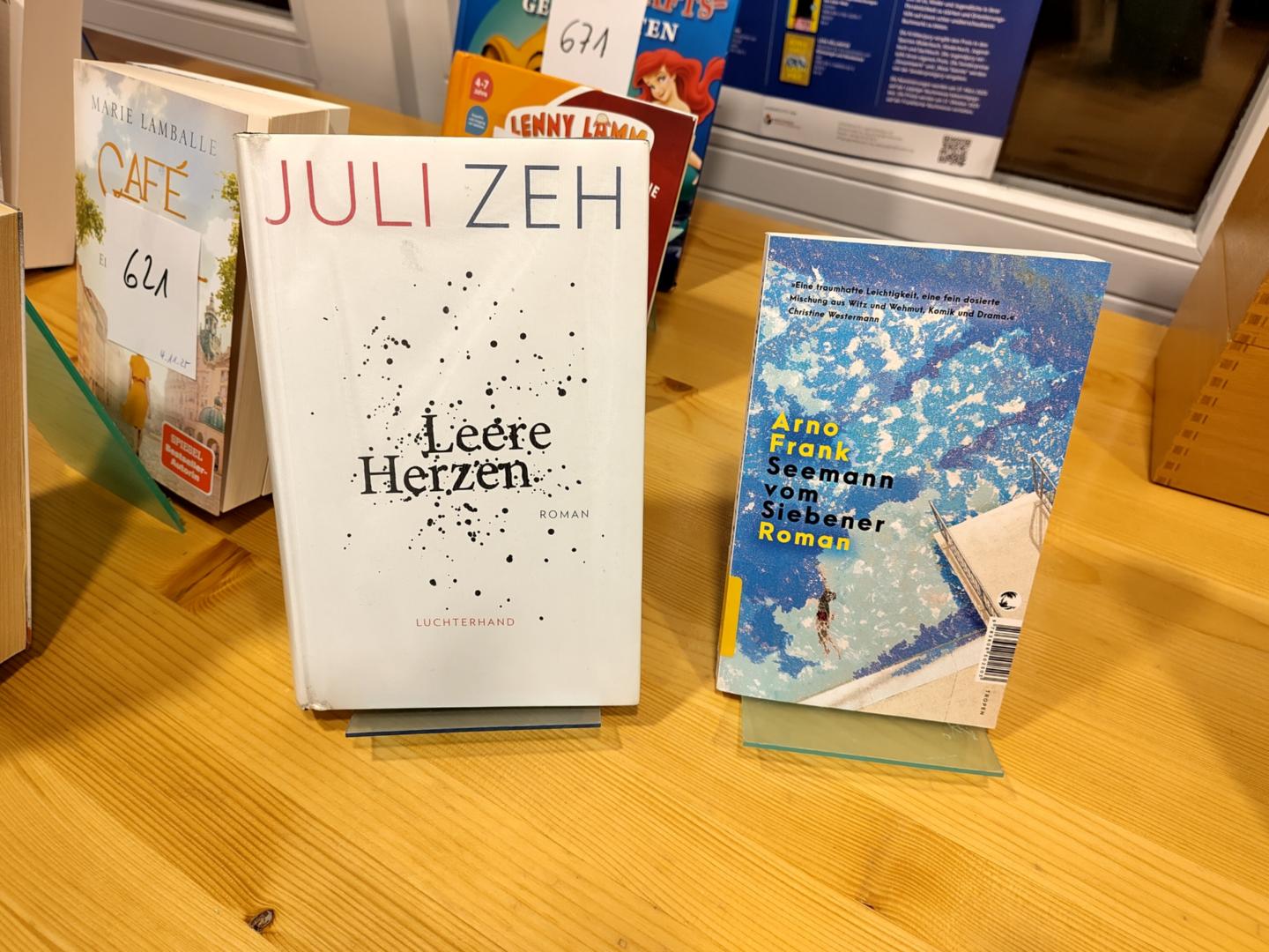 gelesen 06.11.2025 Juli Zeh - nächstes Buch 04.12.2025 Arno Frank (c) Sonja Bethke-Jehle