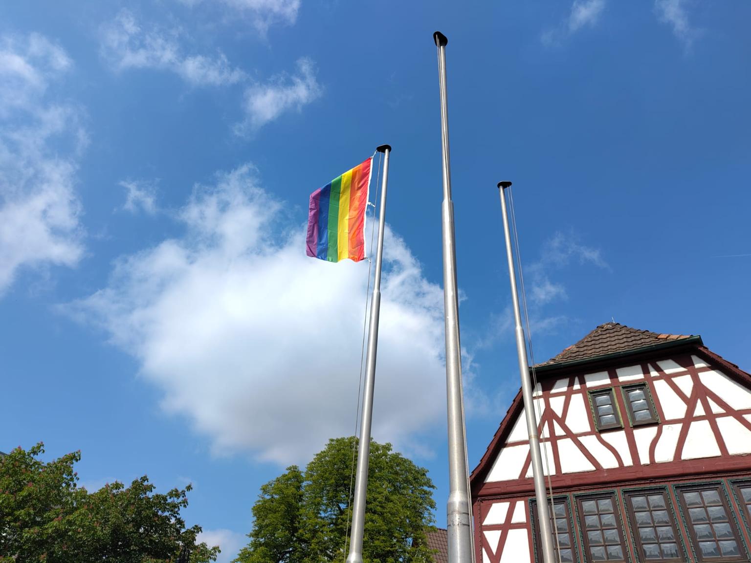 Regenbogenflagge_180525 (c) Sonja_Buecherei