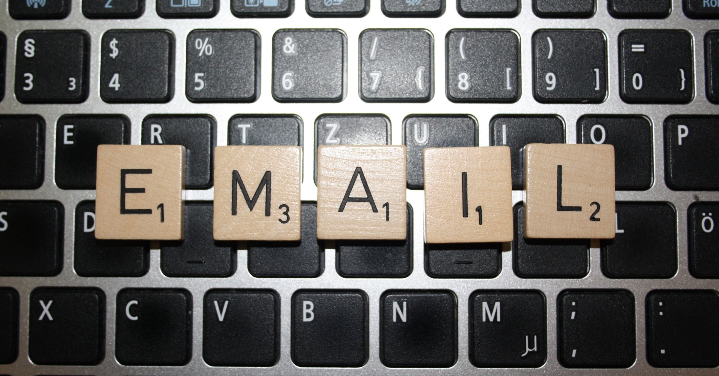 Ab Welchem Alter Darf Man Eine Eigene Email Adresse Haben Eigene E-Mail-Adresse für die Bücherei ist ein Muss... Fachstelle