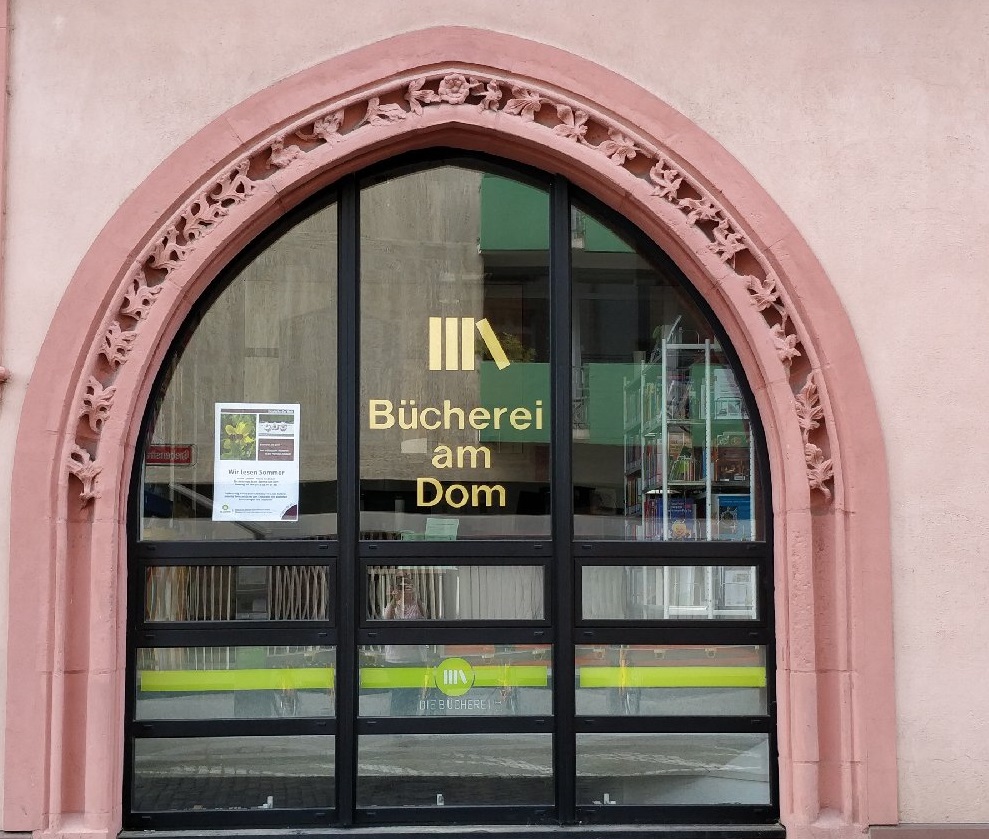 Fenster KÖB Dom 2018 (c) Fachstelle Mainz