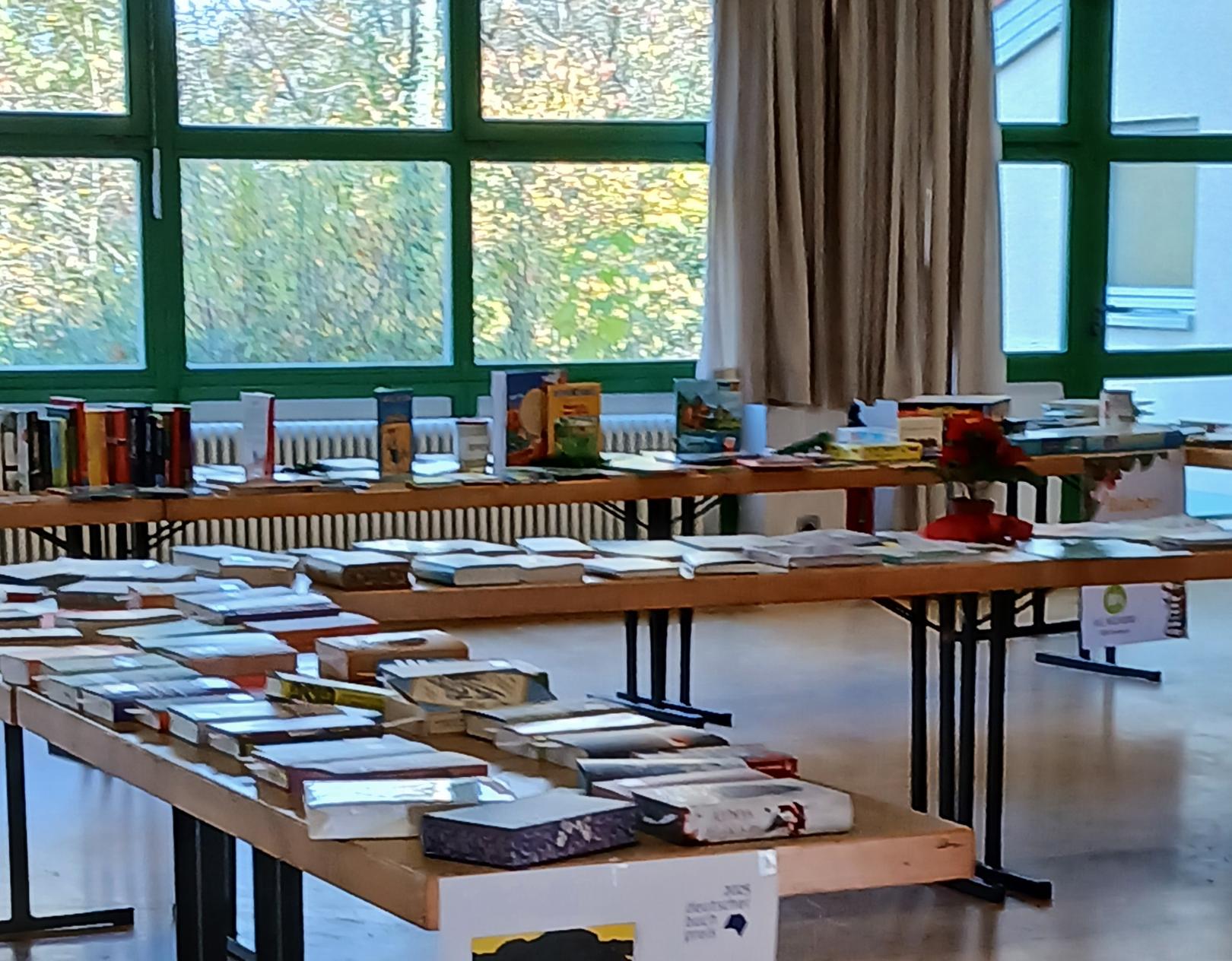 Buchausstellung 2025 (c) Bücherei Flonheim