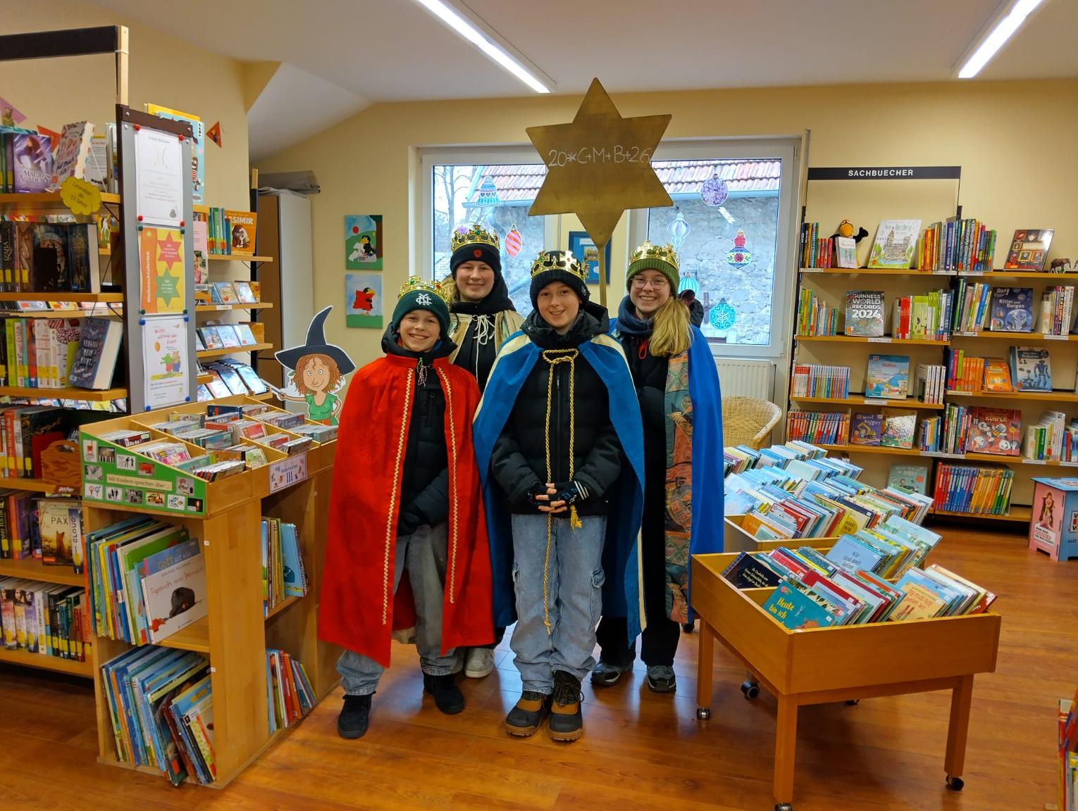 Besuch der Sternsinger (c) KÖB Heidesheim