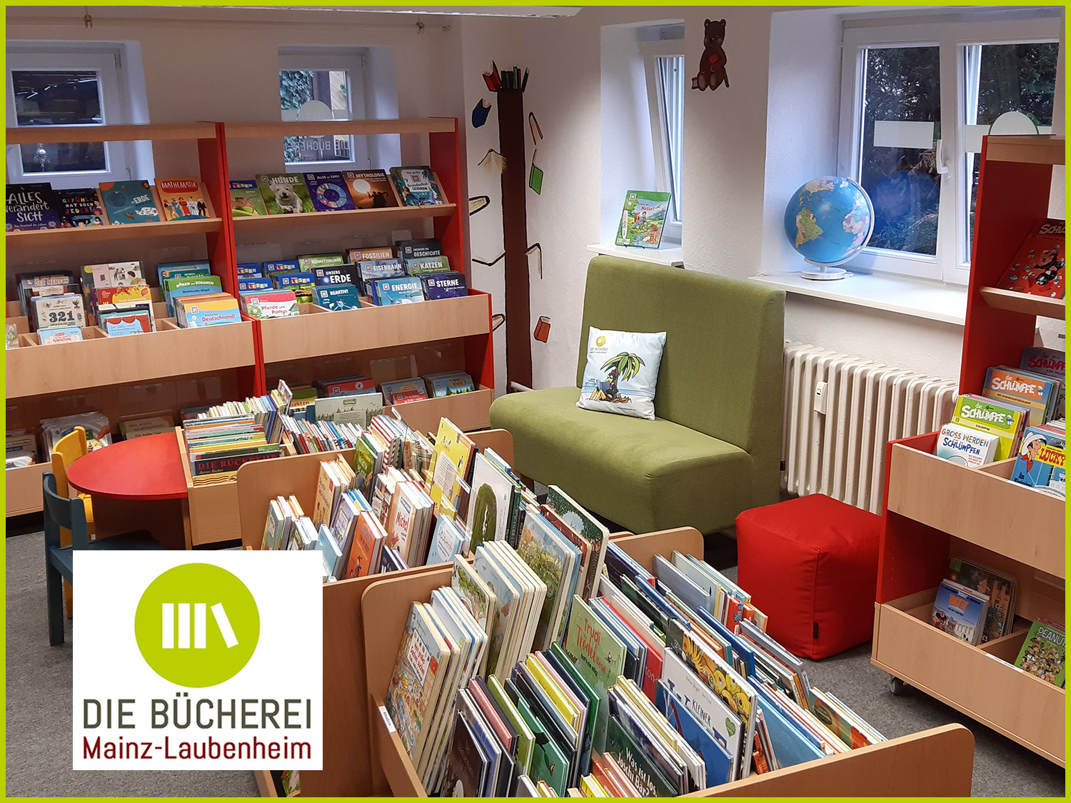 Herzliche Einladung – Bitte nehmen Sie Platz! (c) Die Bücherei Mainz-Laubenheim