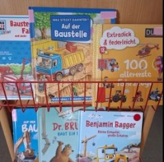(c) Drachenbücherei