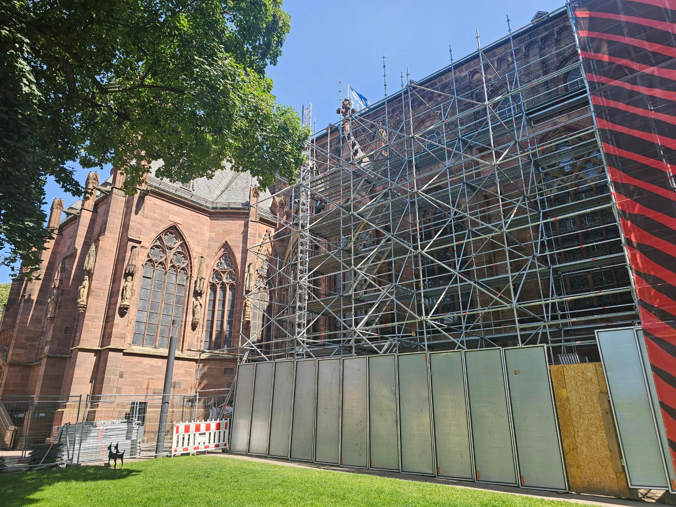 Sanierungsarbeiten am Wormser Dom