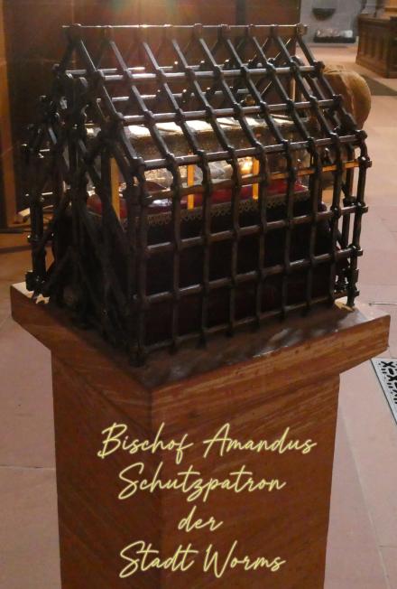 Bild-Amandusschrein-3