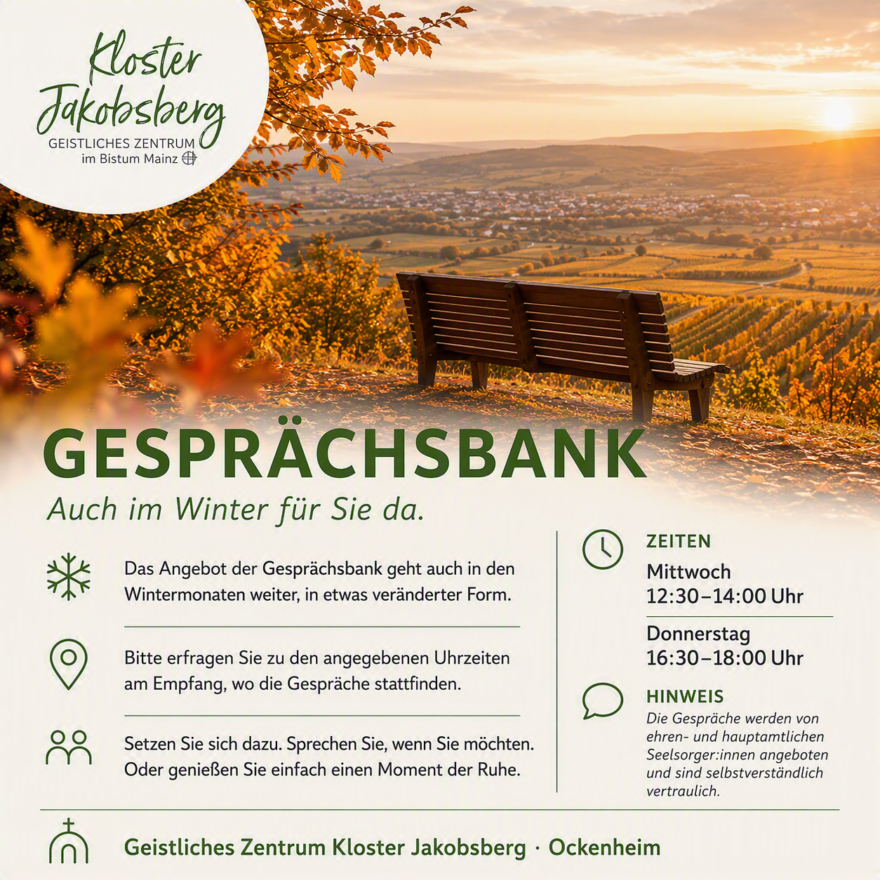 Gesprächsbank Bank auf einem Hügel im Herbst in goldenem Abendlicht