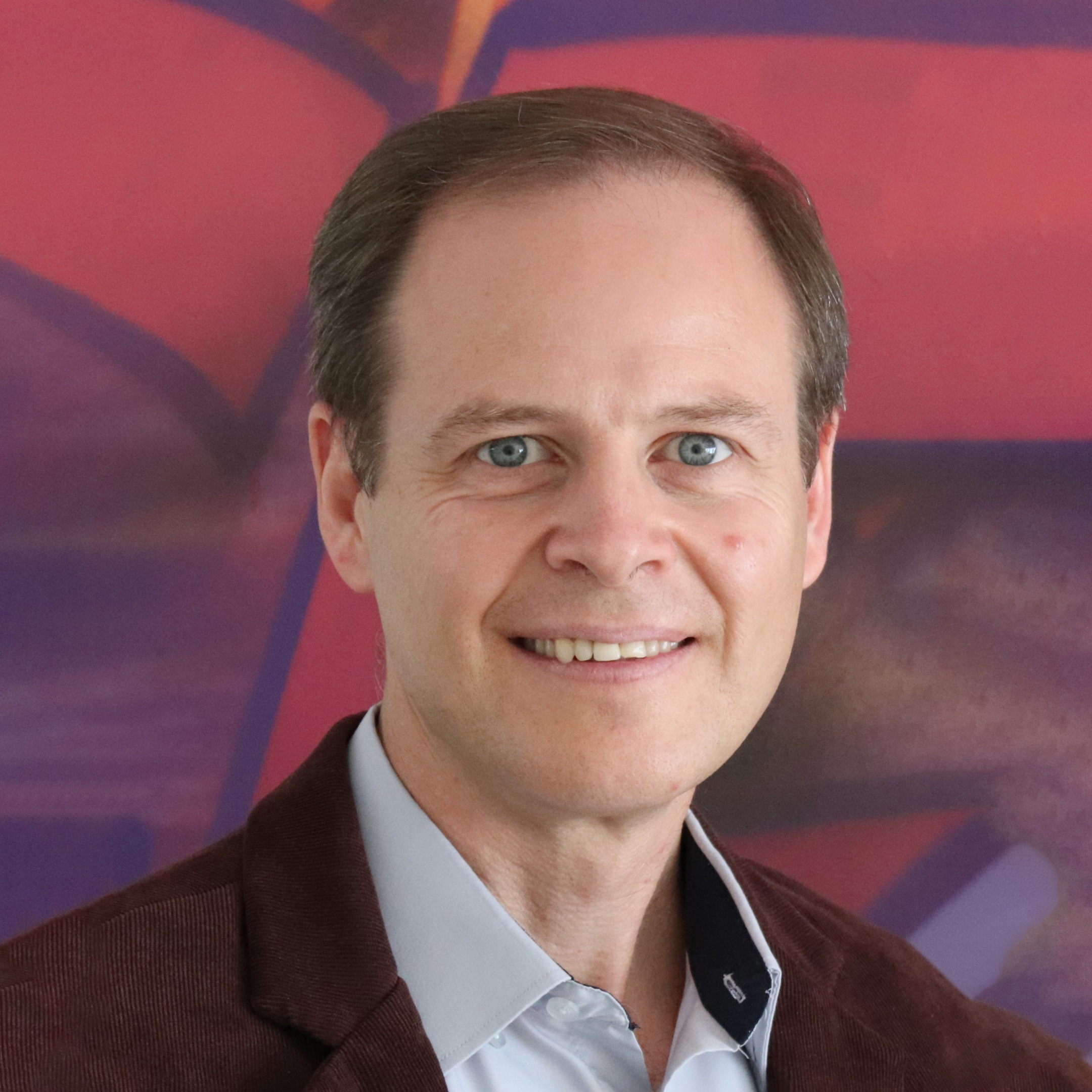 Dr.  Leandro Fontana