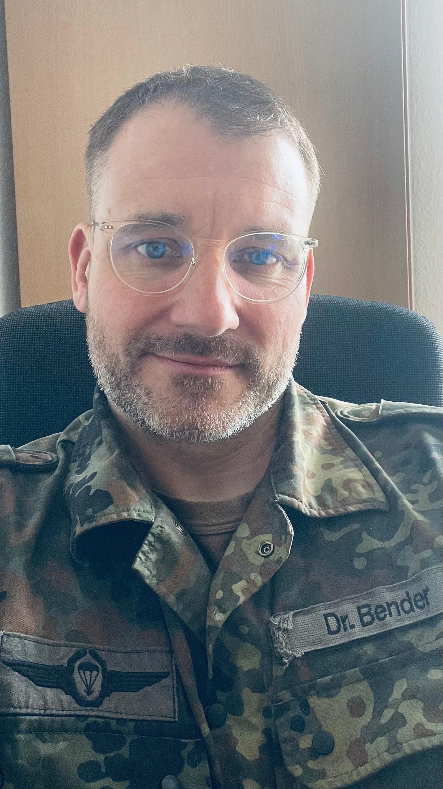 Dr. David Bender_2