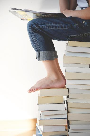 books-1841116_1280_Pexels