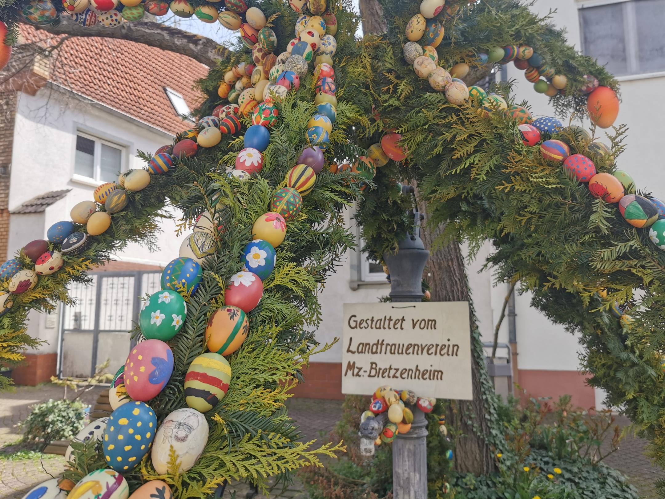 Osterkrone in Mainz-Bretzenheim