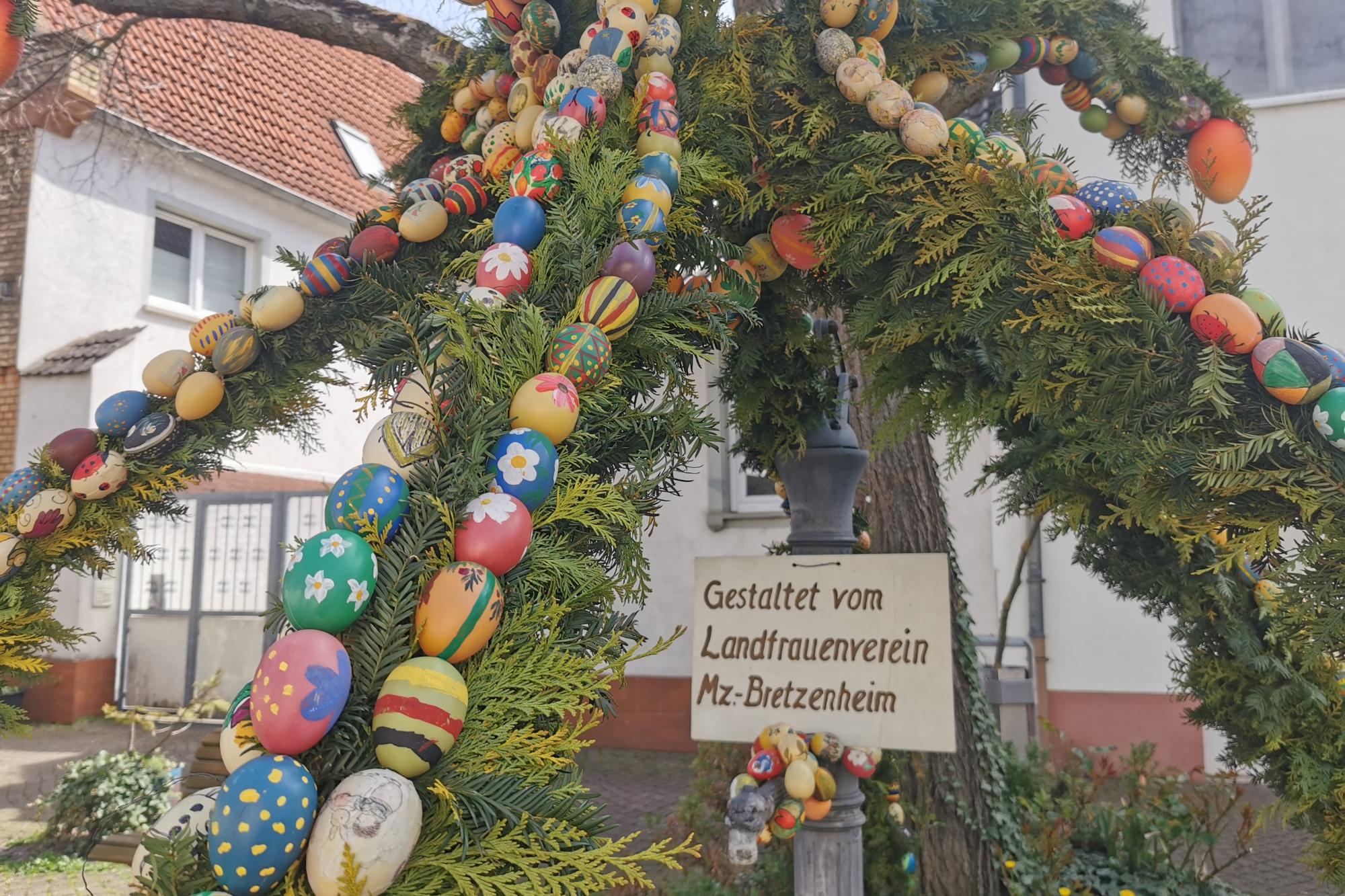 Osterkrone in Mainz-Bretzenheim