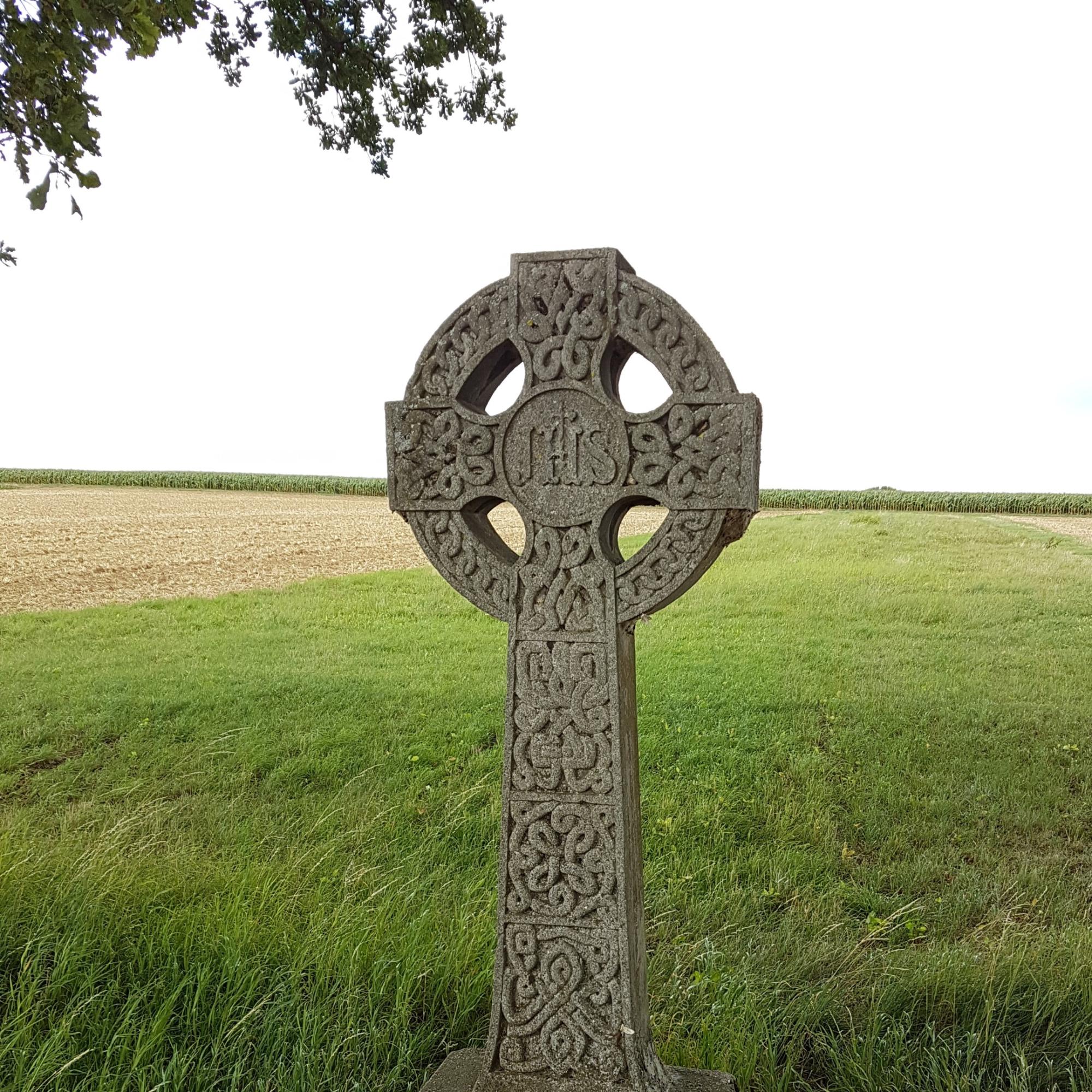 Bonifatiuskreuz bei Heldenbergen