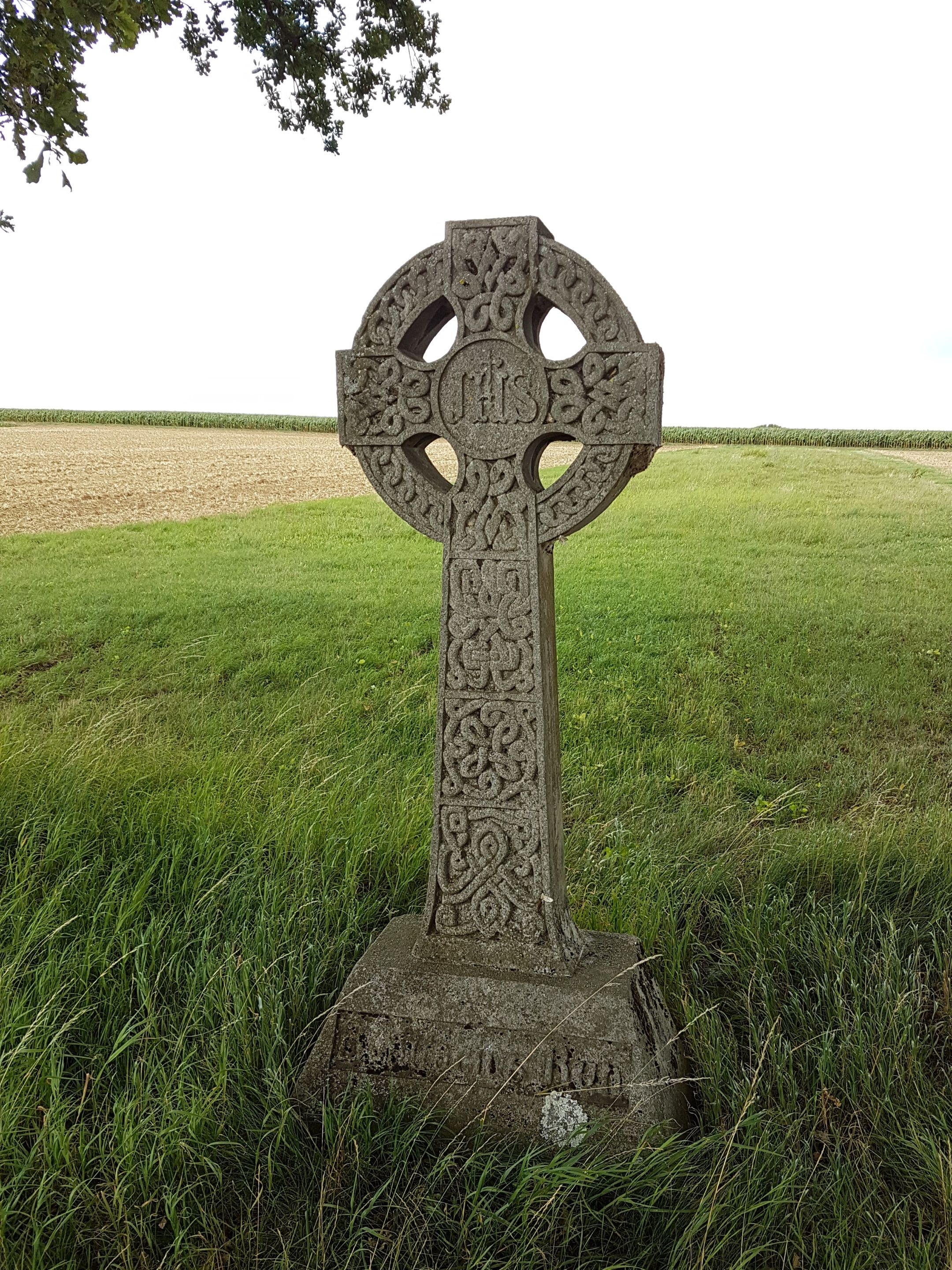 Bonifatiuskreuz bei Heldenbergen