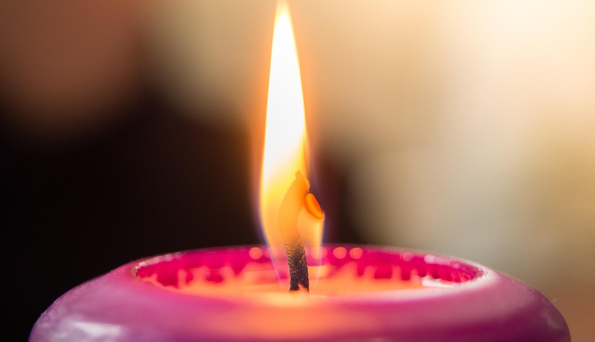 Eine Kerze im Fenster | Antenne Mainz vom 31.01. (c) pixabay.com