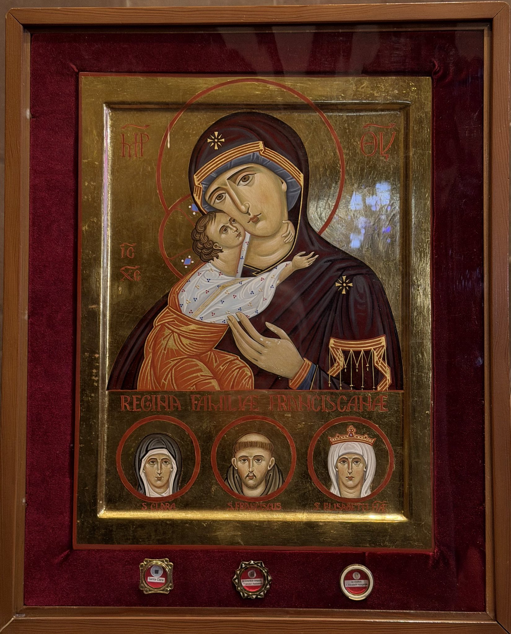 Ikone „Königin der franziskanischen Familie“