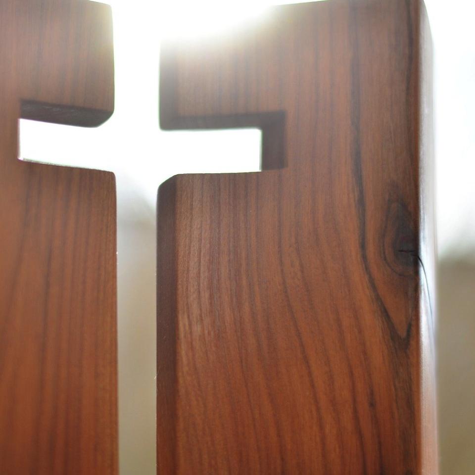 Seht, das Holz des Kreuzes, an dem das Heil der Welt gehangen (GL 308,3)