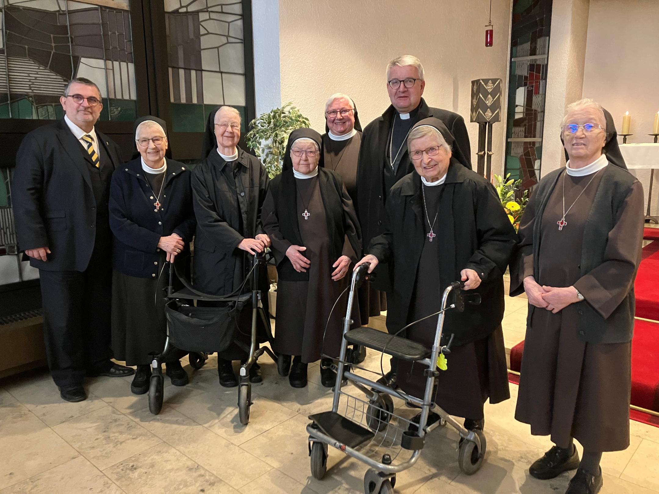 Nach dem Verabschiedungsgottesdienst in St. Bilhildis am 23. November 2025