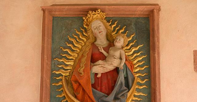 Maria im Kreuzgang