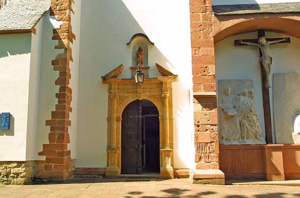 Kirchenportal (c) Bistum Mainz