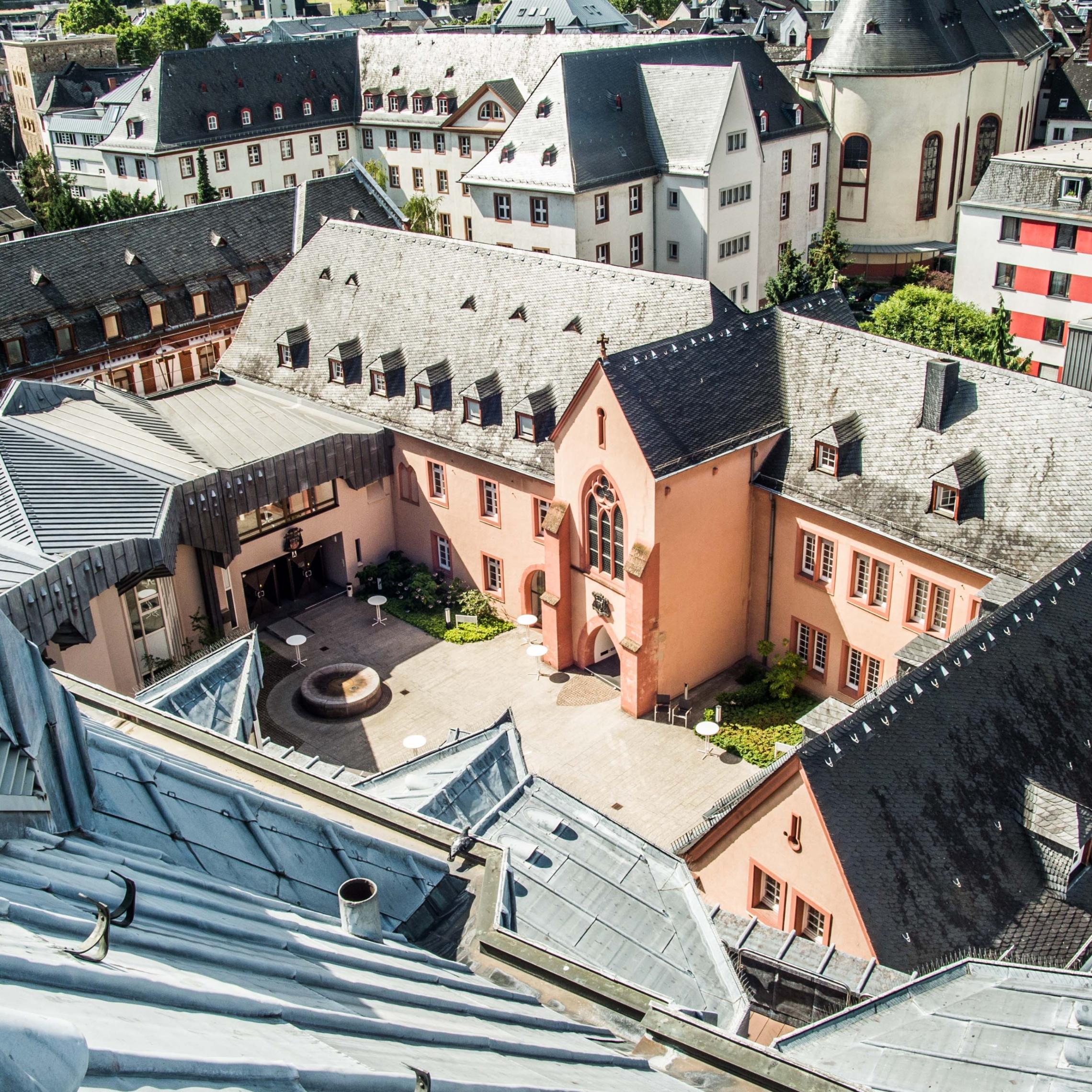 Erbacher Hof von oben