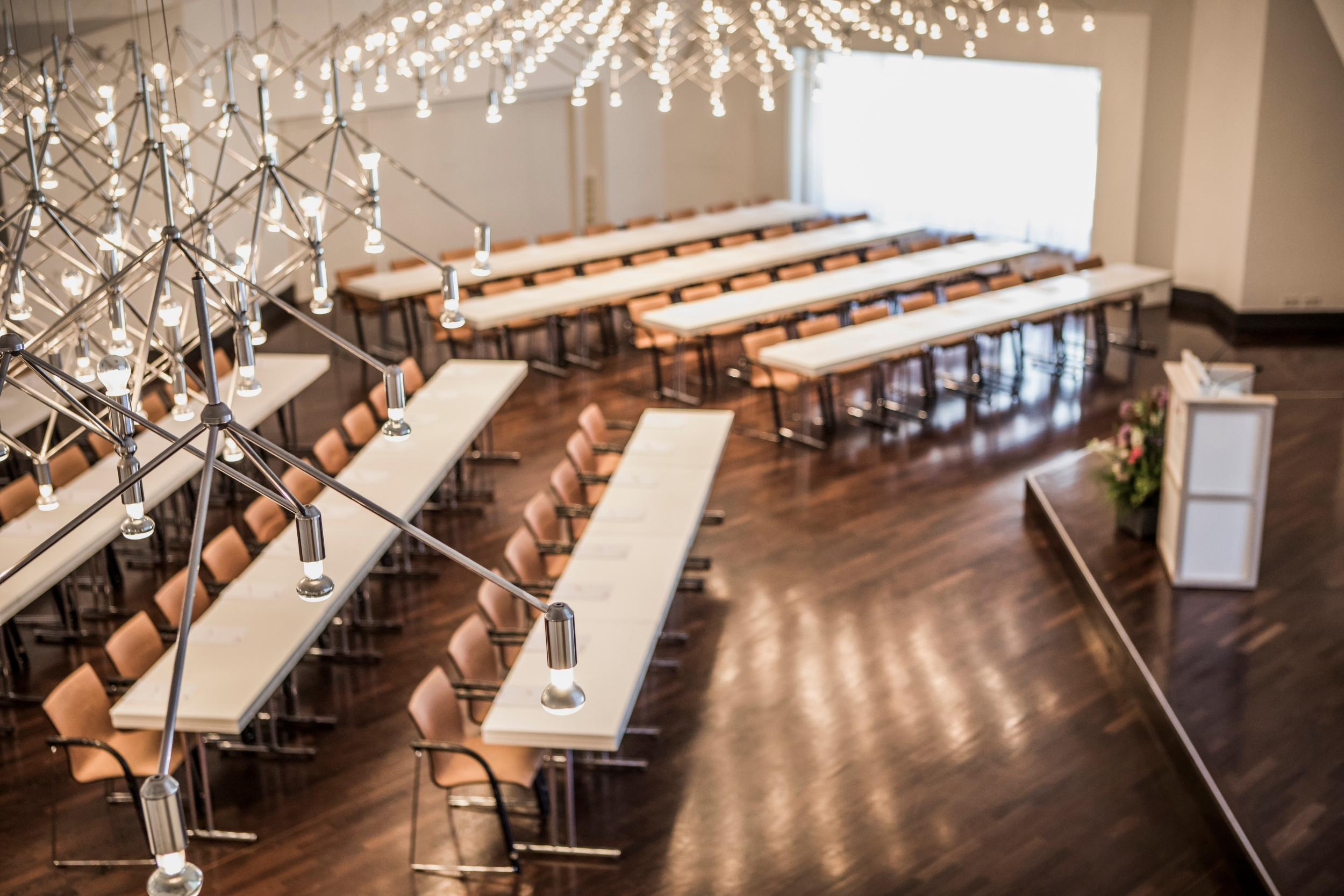 Interim1001 mit Beleuchtung