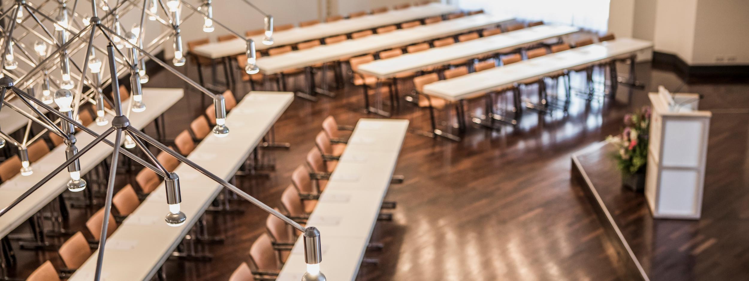 Interim1001 mit Beleuchtung