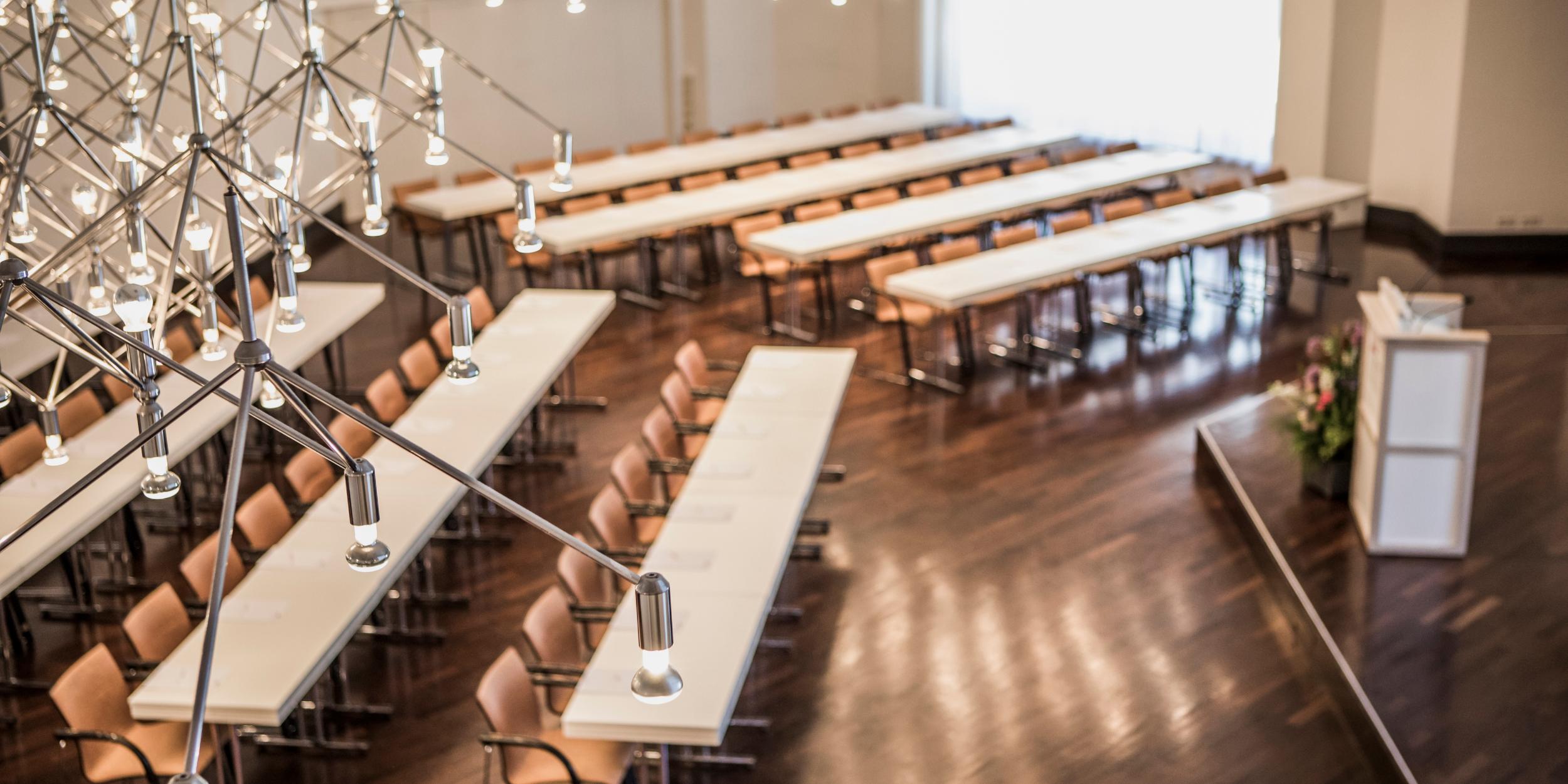 Interim1001 mit Beleuchtung