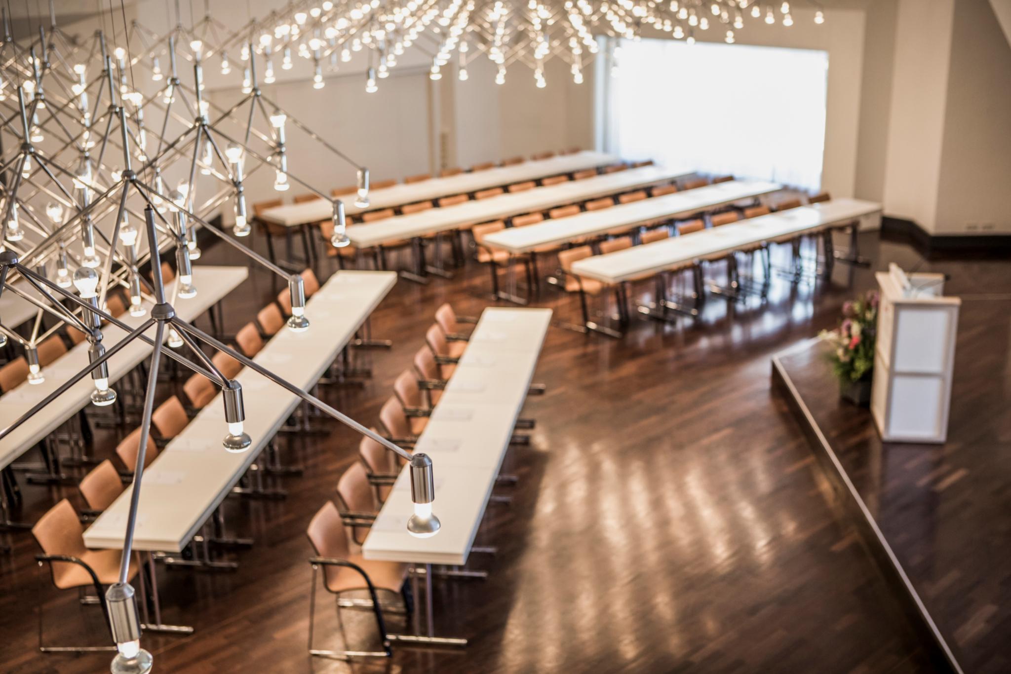 Interim1001 mit Beleuchtung