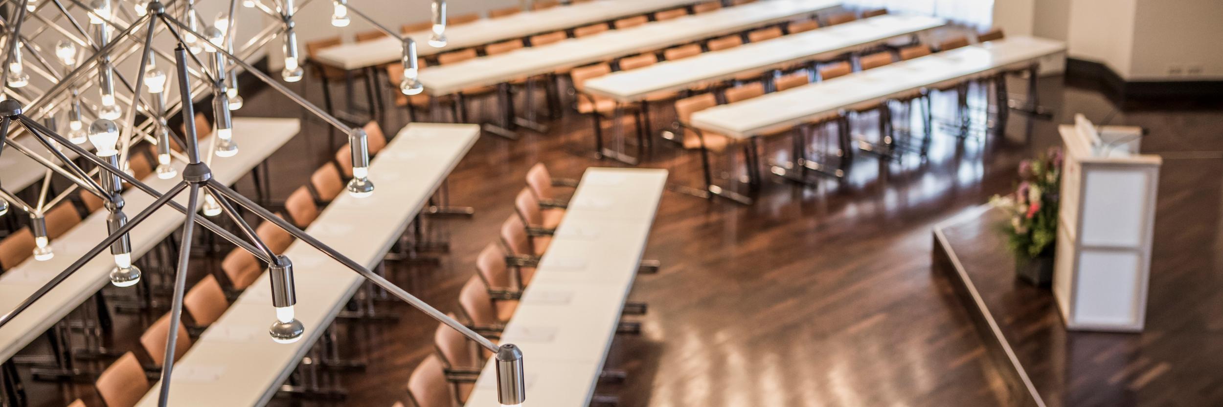 Interim1001 mit Beleuchtung