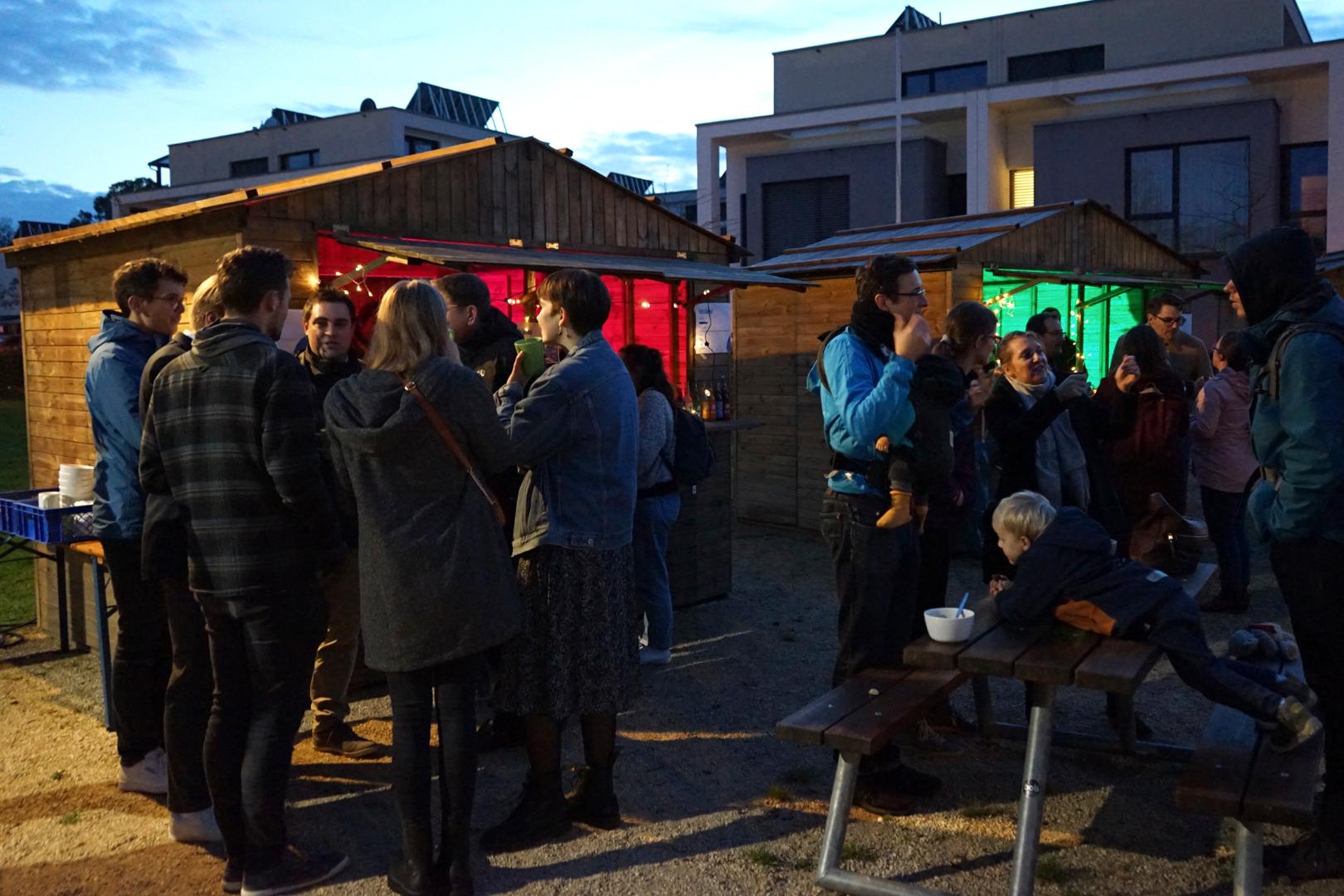 Feierliche Abendstimmung auf dem Außengelände des Jugendhaus Don Bosco (c) BDKJ Mainz