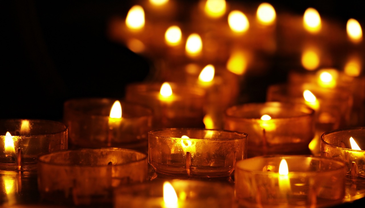 candlelight-g63513d67f_1280 (c) Pixabay