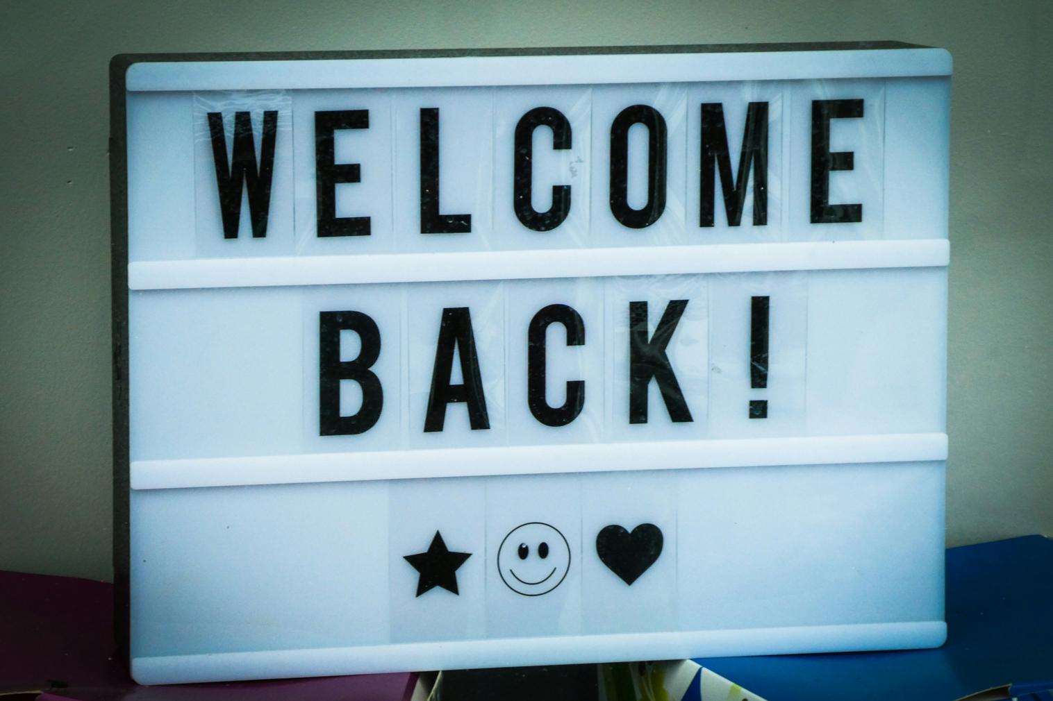 Welcome back! (c) Foto von Nick Fewings auf Unsplash